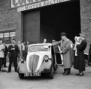 Dealer Prints: Car salesman : Secondhand Cars. Mr. G. Asquith of Conisbrough, Yorks. June 1953 D3011