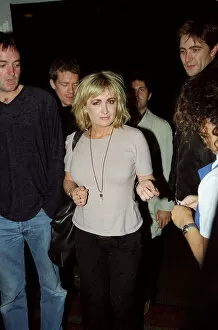 Images Dated 29th September 1998: Caroline Aherne Comedian / TV Presenter Arriving at the Lyceum Theatre in London to