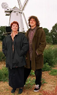 Caroline Quentin Actress with Alan Davies on location for the new series of Jonathan