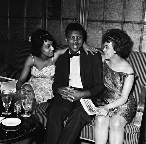 01011 Prints: Cassius Clay aka (Muhammad Ali) pictured at the Piccadilly Hotel after beating
