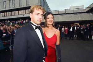 Catherine Zeta Jones and Angus Macfadyen attend the premiere of Braveheart in Stirling