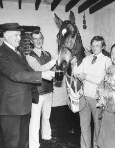 Concepts Prints: Celebrations for racehorse Grittar after victory in the 1982 Grand National race