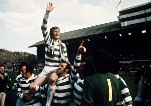 Celtic V Airdrie 1975 Scottish Cup Final Billy McNeill on team mates shoulders