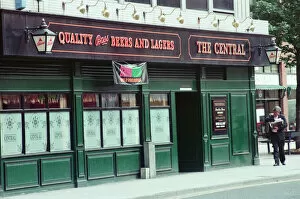 01351 Collection: The Central, Public House in Middlesbrough, Teesside, Monday 28th July 1997