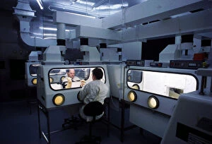 Images Dated 25th March 1998: CENTRE FOR APPLIED MICROBIOLOGY AND RESEARCH near Porton Down Research Centre