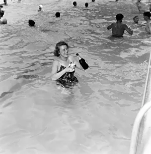 Heat Prints: Champagne in Endell Street open air swimming pool for the 500