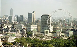 Ferris Wheel Prints: Changing face of Londons Skyline October 1999 The Canary Wharf Tower
