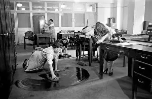 Images Dated 2nd October 2012: Charladies seen here cleaning the offices of city bankers whilst the square mile sleeps
