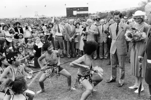 01257 Prints: Charles, Prince of Wales and Diana, Princess of Wales visit Auckland, New Zealand