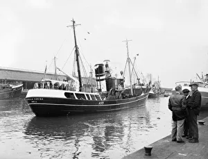 Docks Prints: Charleson-Smith Trawlers Ltd trawler Stella Carina seen here leaving St Andrews Dock