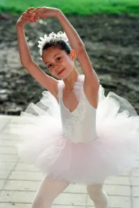 00445 Prints: Charlotte Chan, a ballet dancer has been chosen to dance with the Royal Ballet