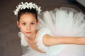 00445 Prints: Charlotte Chan, a ballet dancer has been chosen to dance with the Royal Ballet