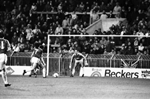 Charlton 0 v. Liverpool 0. Division One Football. December 1986 LF21-21-022