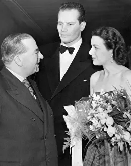 Charlton Heston and his wife Lydia talk to the Lord Mayor of Newcastle during a visit to