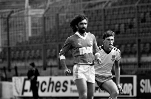 Charlton striker Derek Hales. English League Cup Third Round match at The Valley
