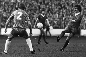 Images Dated 13th February 1982: Chelsea 2-0 Liverpool, FA Cup match at Stamford Bridge, Saturday 13th February 1982