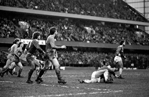 00259 Prints: Chelsea 2 v. Leicester 2. Division One Football February 1986 LF18-04-035