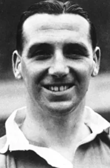 Chelsea FC Tommy Lawton. Tommy was the first £20, 000 to be sold
