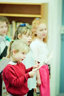 Children from Abingdon Junior School caused quite a stir when they sang Christmas Carols