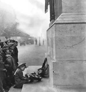Heroes Prints: Children celebrate the end of WW2 in Europe VE Day be laying wreath at the Cenotaph in