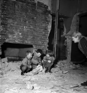 00013 Prints: Children of the Duncan family at their school situated in a Manchester slum area