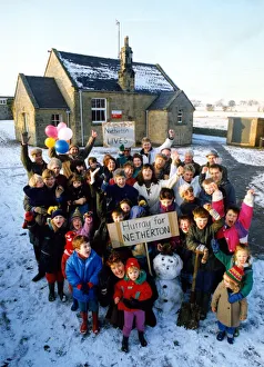 00113 Prints: Children and parents from Netherton School with acting Headmistress Kat Stripp
