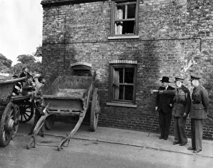 00073 Prints: Children from a Yorkshire village school acting as an invading force