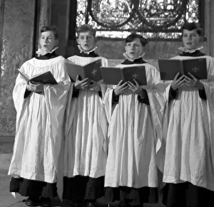 Choirboys of Canterbury Cathedral singing Christmas carols 18 / 12 / 49