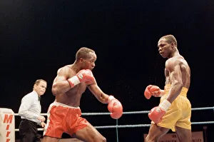 01164 Prints: Chris Eubank defends his WBO super-middleweight title against Ron Essett at the Quinta do