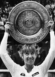 Chris Evert Lloyd celebrating after winning the Wimbledons Womens Single Final in 1976