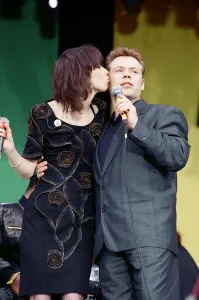 00919 Prints: Chrissie Hynde of The Pretenders performing with UB40 at the Nelson Mandela 70th Birthday