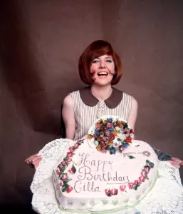 Cilla Black on her 21st birthday, 27th May 1964