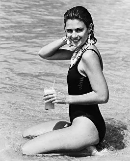 Images Dated 5th March 1985: Cindy Breakspeare ex Miss World is still stunning at 30 DBase