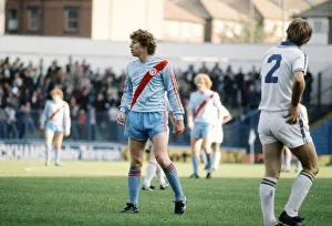 00493 Prints: Clive Allen in action for Crystal Palace against Leeds United at Elland Road