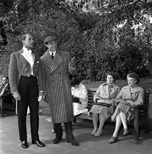 Clothing: Fashion: Menswear: Mens fashion show in Central London. 1962 B1257-009