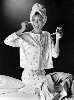 00079 Prints: Clothing: Fashion: Nightwear: Cropped rosebud pyjamas. September 1987 P021723