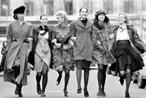 Clothing Fashion: Women fashions for Autumn / Winter 1988. March 1987 LDN-87-223A-007
