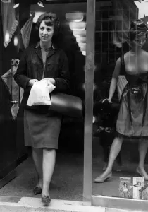 00025 Prints: Clothing Topless: Mrs. Margaret Day, 22, of Gants Hill, Essex