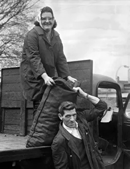 00026 Prints: Coal girl Patricia Oliver, aged 23, of Earlsfield, London