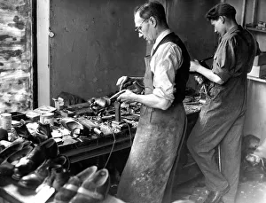 00074 Prints: The cobbler Mr. William Bell cobbles hard all day but no longer at night