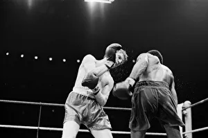 Colin Jones v Kirkland Laing for the British Welterweight Title