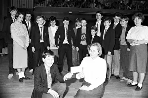 Colne Valley High School pupils Steven Clegg and Lemini Whitley with a £