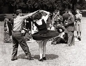 Military Army Prints: The Columbia club (American red cross club) organised a hayride