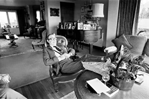 00466 Prints: Comedian, Eric Morecambe, pictured at home in Harpenden, Hertfordshire, England