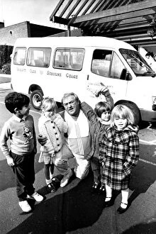 Images Dated 1st October 1987: Comedian Les Dawson presented a 10, 000 mini coach to Glebe School in Killingworth