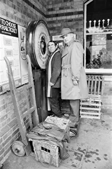 00612 Prints: Comedians Ronnie Corbett and Ronnie Barker at Cowden Railway station near Edenbridge in