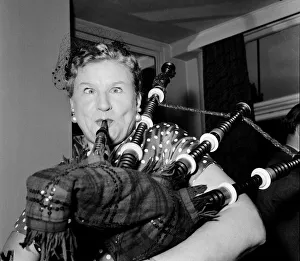 Comedienne Anna Russell who flew into London for an Edinburgh Festival date