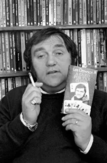 Images Dated 2nd February 1977: Comedy: Humour: Les Dawson. February 1977 77-00023-004