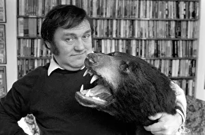 Comedy: Humour: Les Dawson. February 1977 77-00023-009