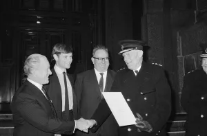 Police Prints: Commissioner of police accepts memento of signatures from Londoners who appreciated